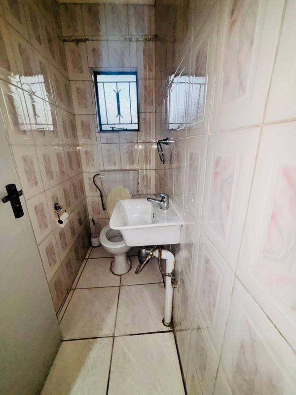 To Let 3 Bedroom Property for Rent in Mmabatho Unit 13 North West